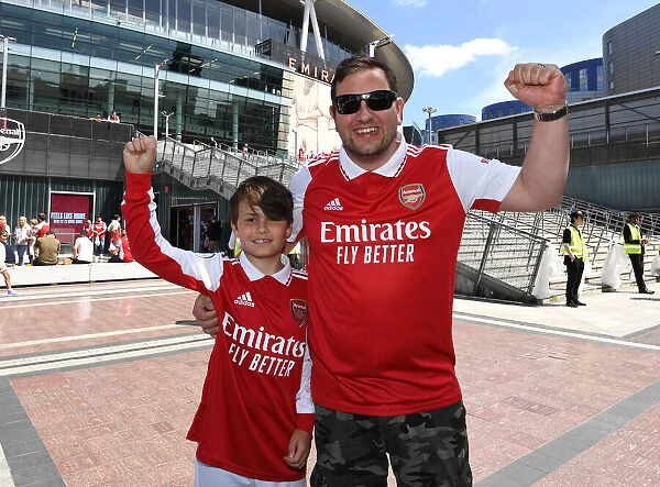 Arsenal Fans Donning New Shirts Before Arsenal vs. Everton, Premier League 2021-22