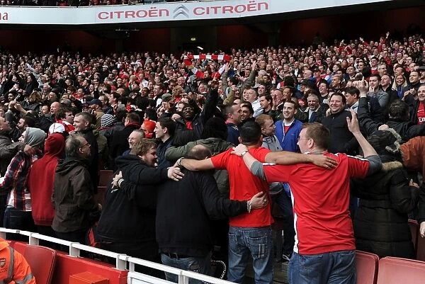 Arsenal Fans in Ecstasy: Arsenal vs Manchester City, Premier League 2011-12