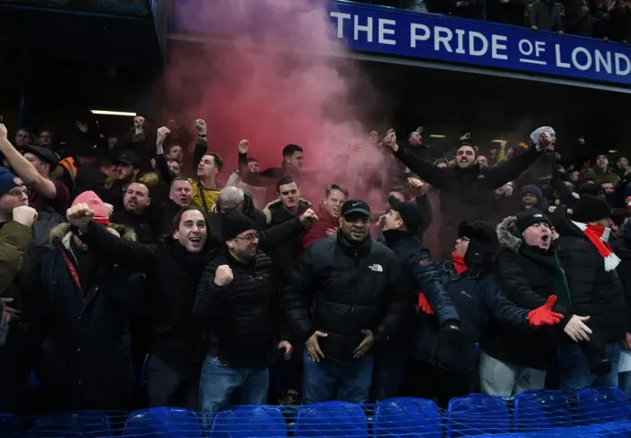 Framed Print : Arsenal Fans Euphoria: First Goal Against Chelsea in Premier League Showdown