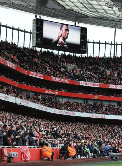 Framed Print : Arsenal Fans Honor Late Legend David Rocastle During Match vs. Reading