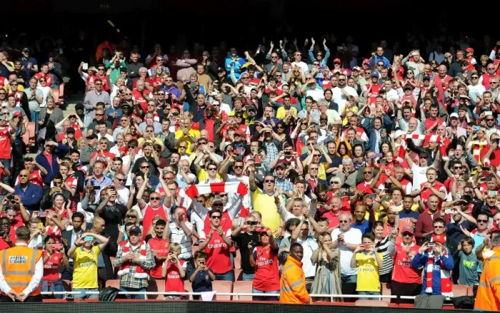 Framed Print : Arsenal fans on during the lap of honour. Arsenal 1: 0 West Bromwich Albion. Barclays Premier League