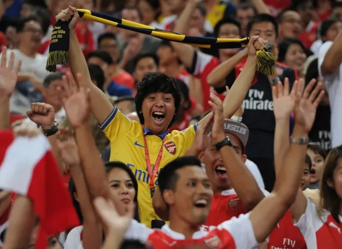 Framed Print : Arsenal Fans Passion: A Singapore Showdown - Arsenal vs. Everton at the 2015 Asia Trophy