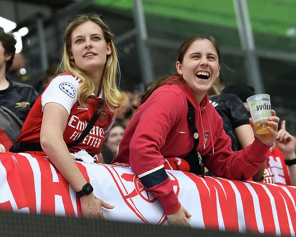 Arsenal Fans Passionate Support at the 2022-23 UEFA Women's Champions League Semifinal: Arsenal vs. VfL Wolfsburg