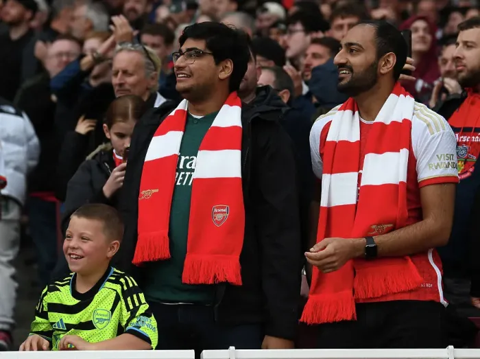Framed Print : Arsenal Fans Roar at Emirates Stadium: Arsenal FC vs Sheffield United, Premier League 2023-24 Framed Print : Arsenal Fans Roar at Emirates Stadium: Arsenal FC vs Sheffield United, Premier League 2023-24