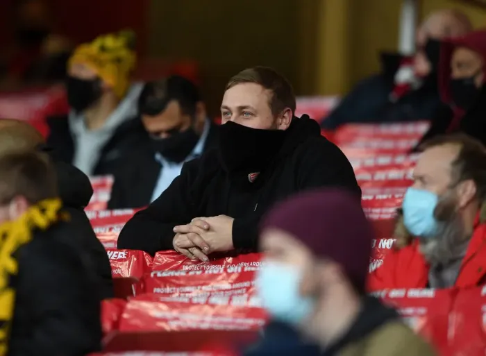 Framed Print : Arsenal Fans in Full Throat: Cheering at Emirates Stadium during Europa League Match