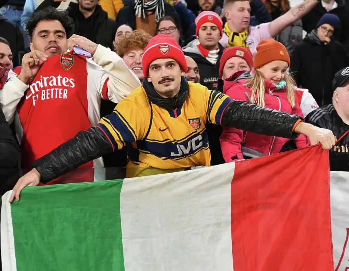 Framed Print : Arsenal Fans in Turin: Juventus vs. Arsenal, UEFA Women's Champions League, Group C