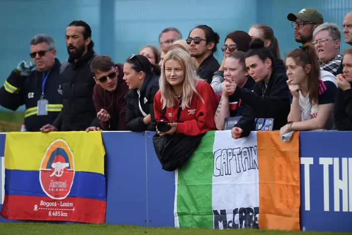 Framed Print : Arsenal Fans Unwavering Support: Katie McCabe Flag Wave at Everton vs Arsenal Women's Super League Match, Liverpool 2023