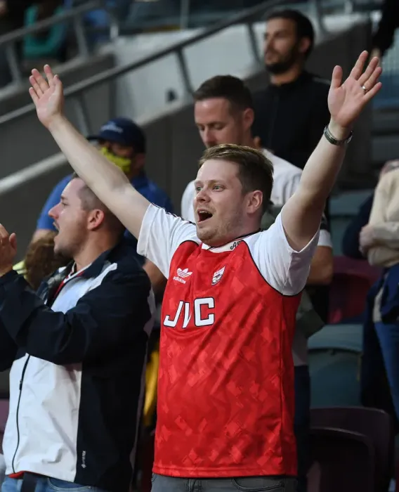 Framed Print : Arsenal Fans Unwavering Support: Brentford vs Arsenal, Premier League 2021-22