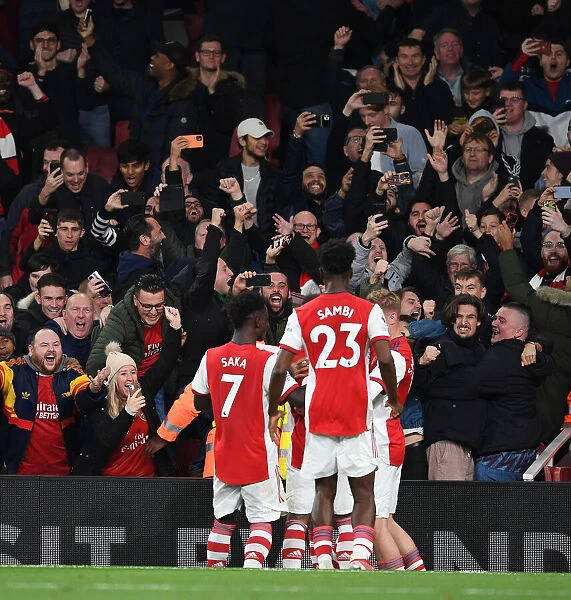 Arsenal Fans Go Wild: Aubameyang Scores the Second Goal vs Aston Villa, Premier League 2021-22