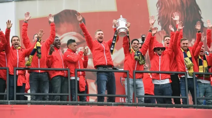 Framed Print : Arsenal FC: 2014-15 FA Cup Victory Parade - Celebrating Our Triumph Framed Print : Arsenal FC: 2014-15 FA Cup Victory Parade - Celebrating Our Triumph