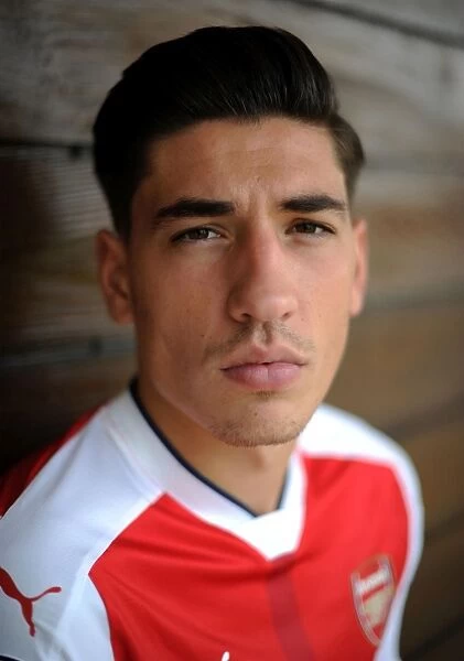Arsenal FC 2016-17 First Team: Hector Bellerin at Photocall