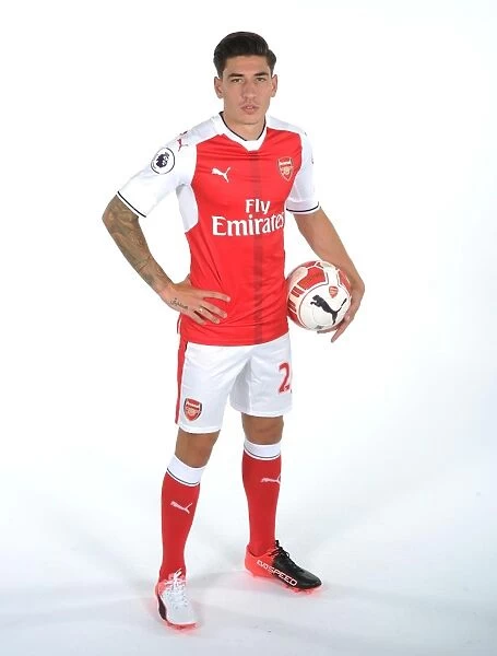 Arsenal FC 2016-17: Hector Bellerin at First Team Photocall