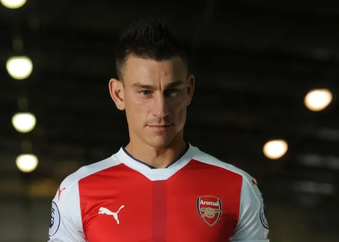 Framed Print : Arsenal FC 2016-17 Squad: Laurent Koscielny at Team Photocall