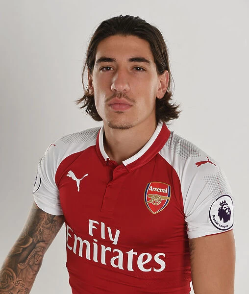 Arsenal FC 2017-18 Team: Hector Bellerin at the Photocall