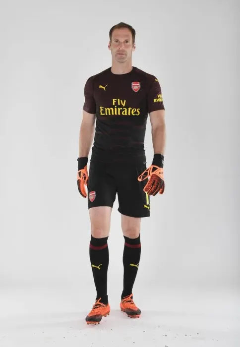 Framed Print : Arsenal FC: 2018 / 19 First Team - Petr Cech at Training