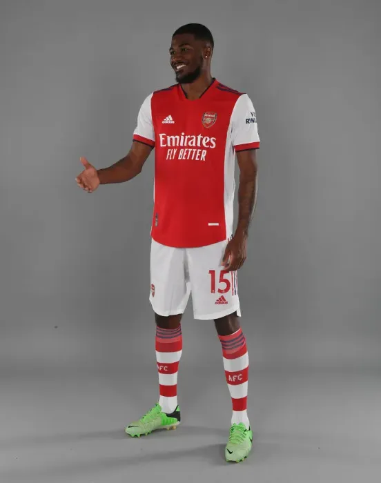 Framed Print : Arsenal FC: 2021-22 First Team Training - Ainsley Maitland-Niles Framed Print : Arsenal FC: 2021-22 First Team Training - Ainsley Maitland-Niles