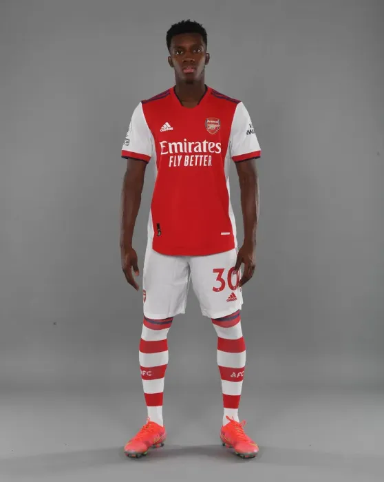 Framed Print : Arsenal FC: 2021-22 Team Photocall - Eddie Nketiah