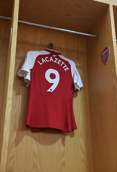 Arsenal FC: Alex Lacazette's Emirates Jersey Before Arsenal vs Huddersfield Town (2017-18)
