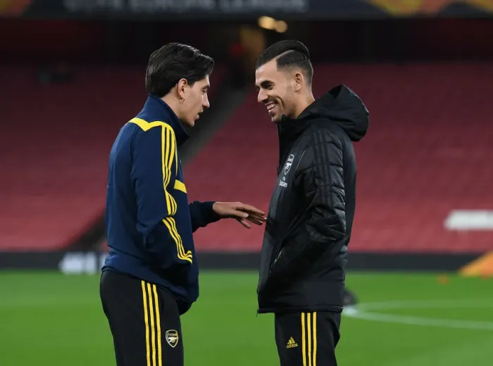 Framed Print : Arsenal FC: Bellerin and Ceballos Unite Before Europa League Clash Framed Print : Arsenal FC: Bellerin and Ceballos Unite Before Europa League Clash