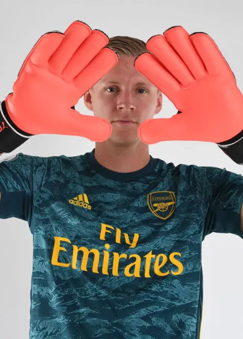 Framed Print : Arsenal FC: Bernd Leno at 2019-20 Training Session in St Albans