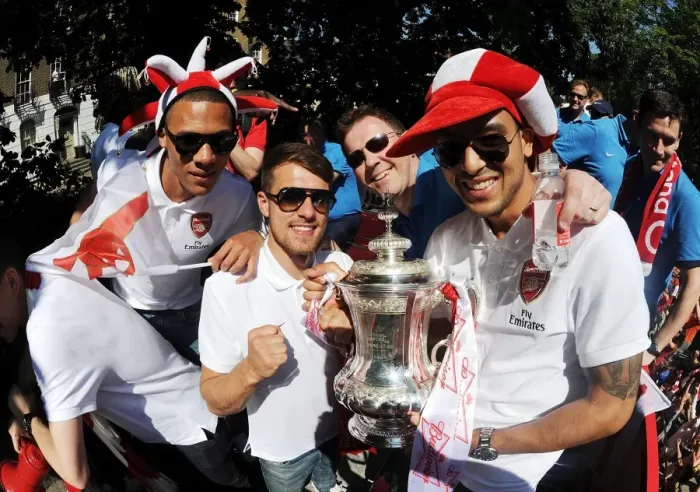 Framed Print : Arsenal FC: Celebrating FA Cup Victory with Gibbs, Ramsey, Walcott and Team (2014) Framed Print : Arsenal FC: Celebrating FA Cup Victory with Gibbs, Ramsey, Walcott and Team (2014)
