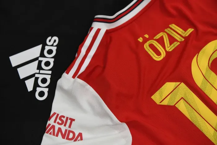 Framed Print : Arsenal FC at Commerce City: Mesut Ozil's Shirt in Arsenal Changing Room (Colorado Rapids vs Arsenal 2019-20)