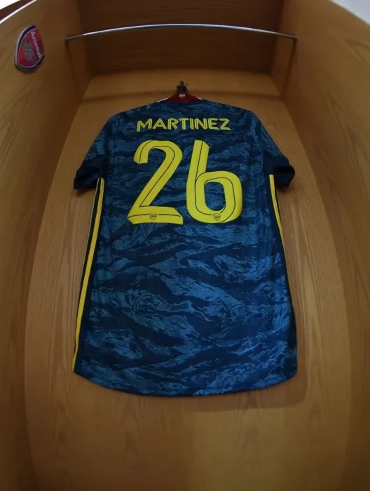 Framed Print : Arsenal FC: Emi Martinez in the Changing Room before FA Cup Match against Leeds United