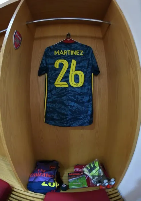Framed Print : Arsenal FC: Emi Martinez Prepares for FA Cup Clash Against Leeds United