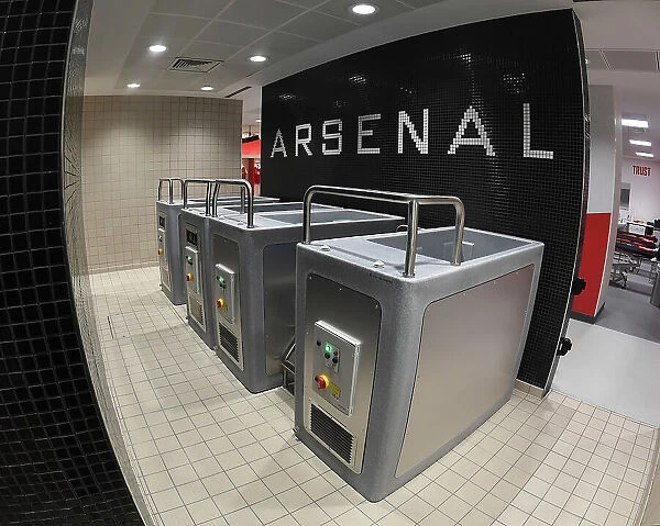 Arsenal FC: Gearing Up for Battle in the Ice Baths - Preparing for Arsenal vs. Southampton, Premier League 2022-23