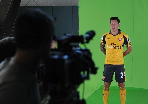 Arsenal FC: Hector Bellerin at 2016-17 First Team Photocall