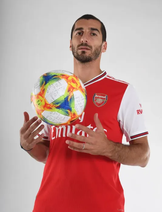 Framed Print : Arsenal FC: Henrikh Mkhitaryan at 2019-20 Pre-Season Training