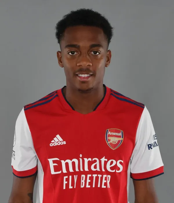 Framed Print : Arsenal FC: Joe Willock Kicks Off 2021-22 Season at London Colney Training Ground