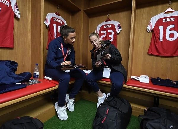 Arsenal FC: Katie McCabe and Beth Mead - Pre-Match Huddle (FA WSL Continental Cup Final vs Manchester City, 2019)