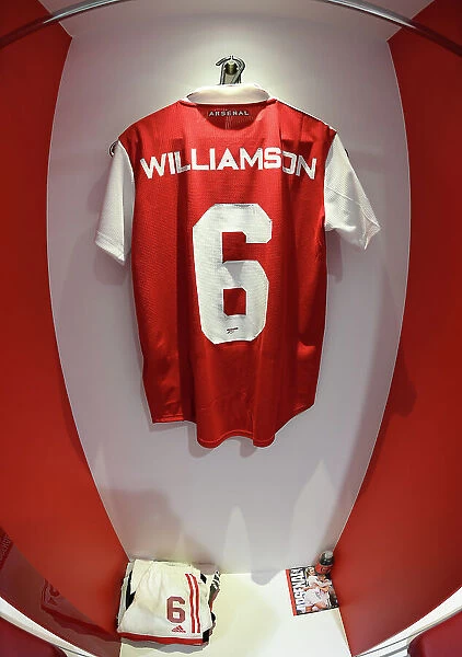 Arsenal FC: Kim Little's Champions League Shirt Before Showdown with Olympique Lyonnais (December 2022)