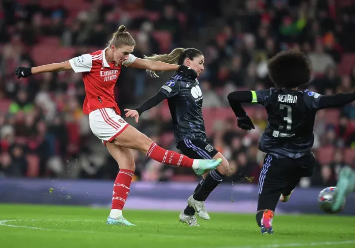 Framed Print : Arsenal FC: Kim Little's Champions League Shirt Before Clash with Olympique Lyonnais (December 2022)