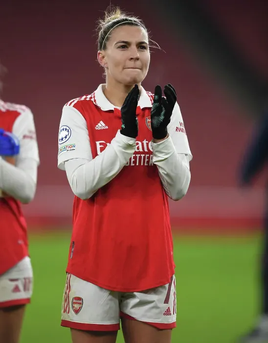 Framed Print : Arsenal FC: Kim Little's Focus and Determination Before Arsenal Women vs Olympique Lyonnais - UEFA Women's Champions League (2022-23)