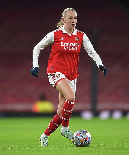 Arsenal FC: Kim Little's Unwavering Focus and Determination in the Changing Room Before Arsenal vs. Olympique Lyonnais, UEFA Women's Champions League (2022-23)