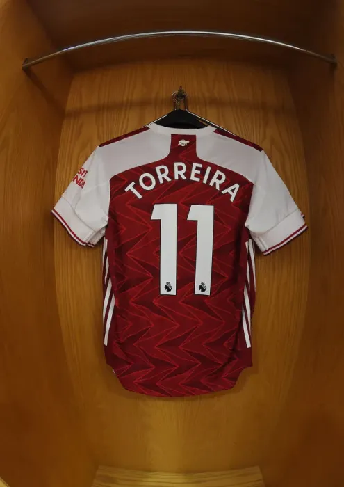 Framed Print : Arsenal FC: Lucas Torreira's Jersey Hangs in Emirates Stadium Changing Room Ahead of Arsenal v Watford Match (2019-20) Framed Print : Arsenal FC: Lucas Torreira's Jersey Hangs in Emirates Stadium Changing Room Ahead of Arsenal v Watford Match (2019-20)