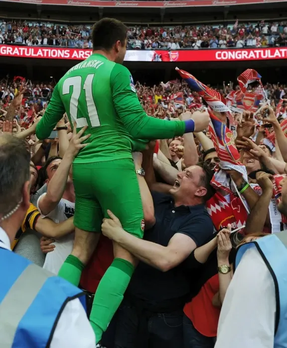 Framed Print : Arsenal FC: Lukasz Fabianski's FA Cup Victory Celebration Framed Print : Arsenal FC: Lukasz Fabianski's FA Cup Victory Celebration