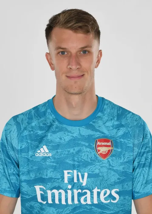 Framed Print : Arsenal FC: Matt Macey at Training Ahead of 2019-20 Season Framed Print : Arsenal FC: Matt Macey at Training Ahead of 2019-20 Season