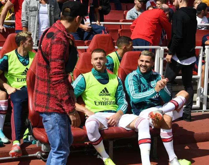 Framed Print : Arsenal FC: Mesut Ozil, Calum Chambers, Sead Kolasinac Pre-Match Huddle vs Burnley FC (Premier League 2019-20) Framed Print : Arsenal FC: Mesut Ozil, Calum Chambers, Sead Kolasinac Pre-Match Huddle vs Burnley FC (Premier League 2019-20)
