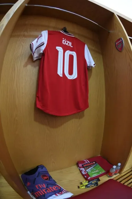 Framed Print : Arsenal FC: Mesut Ozil's FA Cup Kit Preparation vs Leeds United (2019-20)