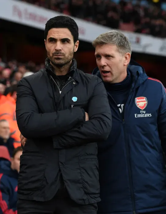 Framed Print : Arsenal FC: Mikel Arteta and Steve Round Pre-Match at Emirates Stadium (Arsenal v Newcastle United, Premier League)