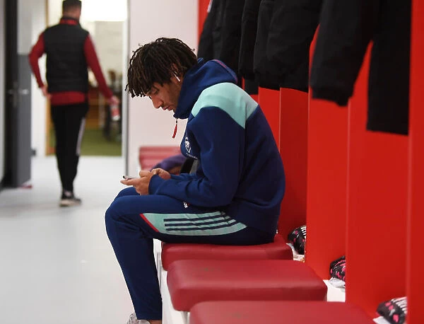 Arsenal FC: Mo Elneny in the Changing Room before Arsenal vs Newcastle United (Premier League 2021-22)