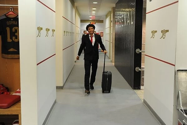 Arsenal FC: Mohamed Elneny in the Home Changing Room before FA Cup Match vs Burnley (2016)