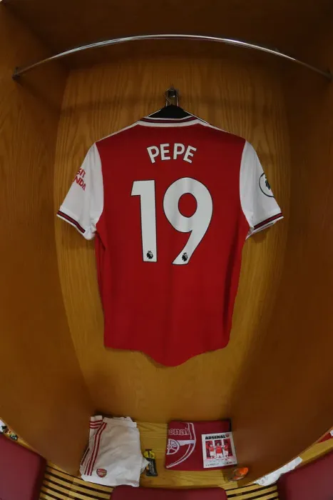 Framed Print : Arsenal FC: Nicolas Pepe's Hanging Shirt - Arsenal v Burnley, Premier League 2019-20 Framed Print : Arsenal FC: Nicolas Pepe's Hanging Shirt - Arsenal v Burnley, Premier League 2019-20