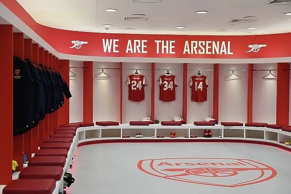 Arsenal FC: Pre-Match Changing Room - Nelson, Xhaka, Nketiah (Arsenal vs Juventus, 2022-23)