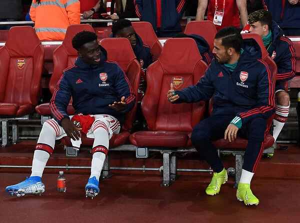 Arsenal FC: Pre-Match Huddle - Bukayo Saka and Dani Ceballos, Carabao Cup 3rd Round, Emirates Stadium (2019-20)
