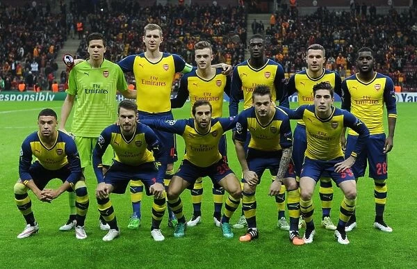 Arsenal FC: Pre-Match Huddle Against Galatasaray in Istanbul, UEFA Champions League (2014)