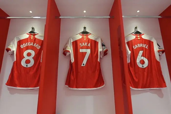 Framed Print : Arsenal FC: Pre-Match Preparation - Arsenal v Fulham (2023-24)
